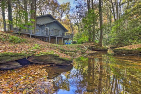 Cozy Cottage on a Creek, Just Outside of Boone!